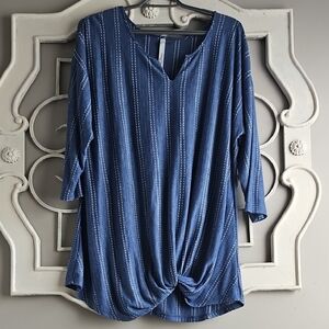 NY Collection Blue Faux Twist Tie Front Tunic with 3/4 Sleeves. (63)